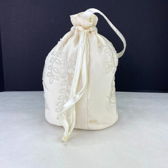 Seed Bead Cinch Draw String Wedding Money Bag Bath and Body Works - Picture 2 of 12